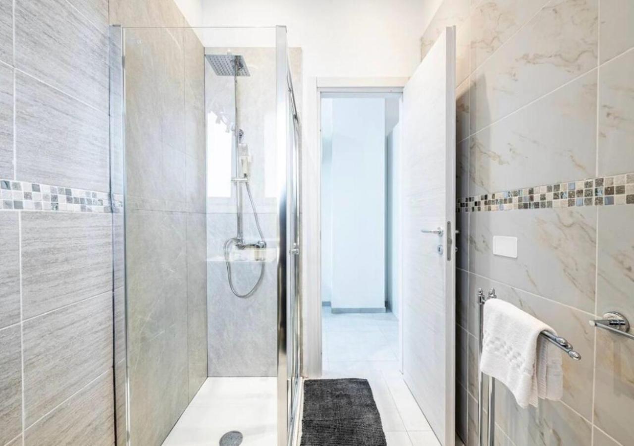 La Suite Di Tommy Con Parcheggio Privato Florence Luaran gambar